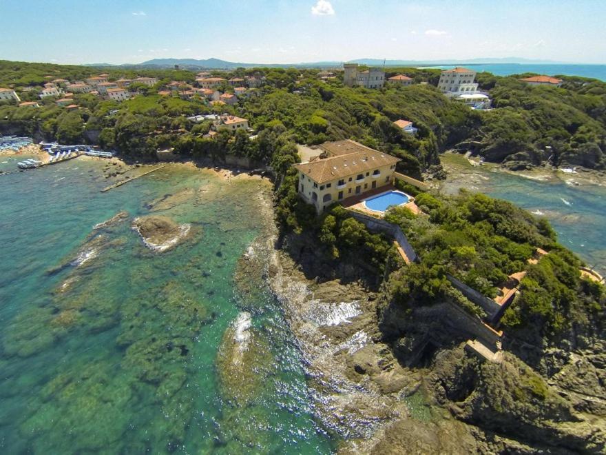 Ferienwohnung Cedro Del Libano Castiglioncello Exterior foto